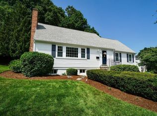 26 Putney Rd, Wellesley, MA 02481