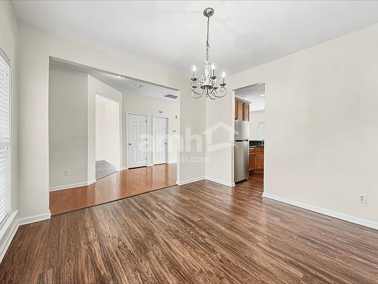 231 Mott Rd — Photo 6