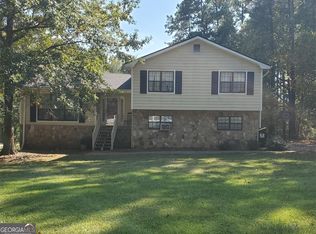 821 Greenwood Trl SE, Conyers, GA 30094