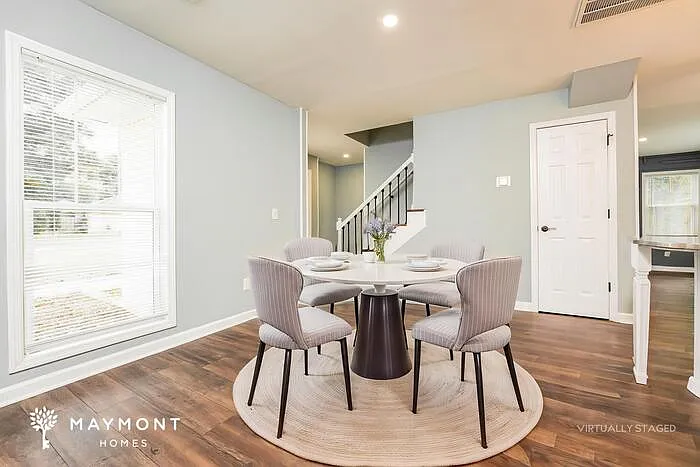 409 Longstreet St — Photo 7