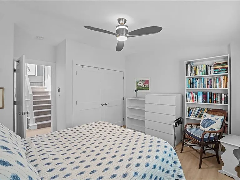 26 Narragansett Ave #4 — Photo 18