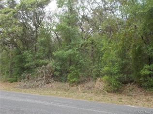 8 S Easy St, Lecanto, FL 34461