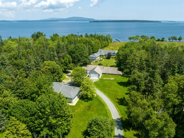 93 Harriman Point Road, Brooklin, ME 04616