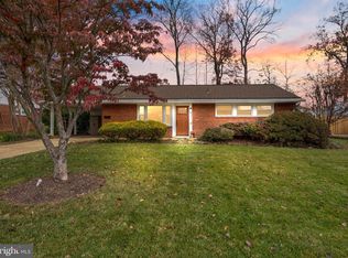 5331 Ravensworth Rd, Springfield, VA 22151