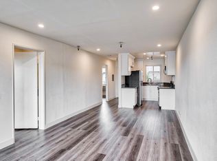 Kingsley Court, Los Angeles, CA 90027