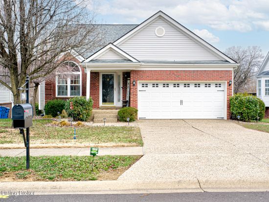 724 Eastgate Village Pl, Louisville, KY 40223
