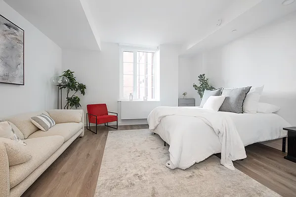 Rented by Douglas Elliman | media 4