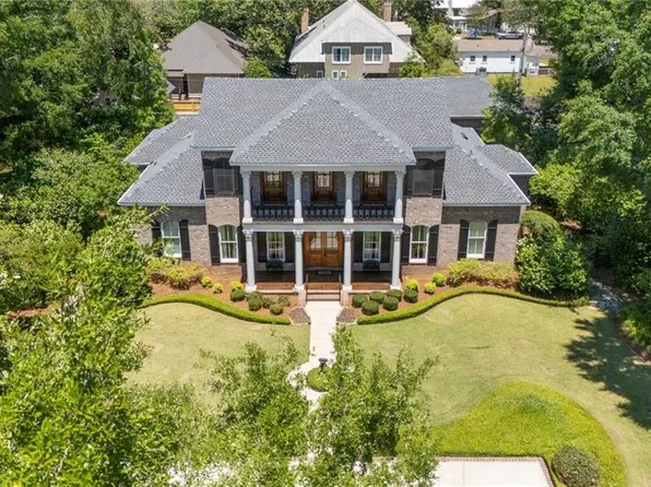 113 Oak Ave, Fairhope, AL 36532
