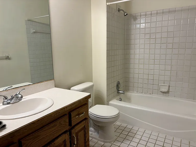 936 Sherwood Rd — Photo 17