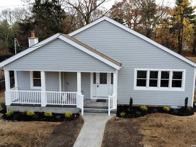76 Pinedale Avenue, Farmingville, NY, 11738