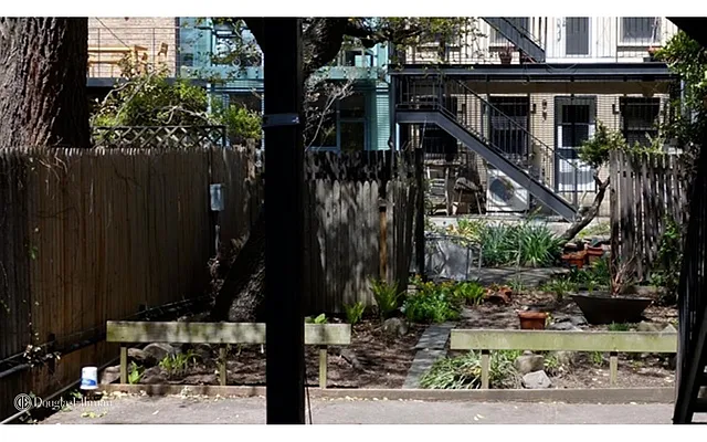 Rented by Douglas Elliman | media 7