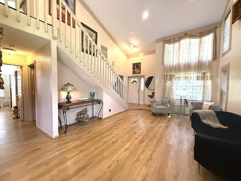 14765 Northlake Blvd — Photo 3