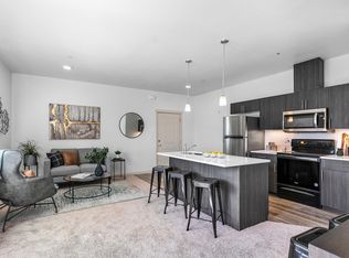 620 NW Kingwood Ave #301, Redmond, OR 97756