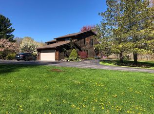 484 Lake Rd, Ontario, NY 14519