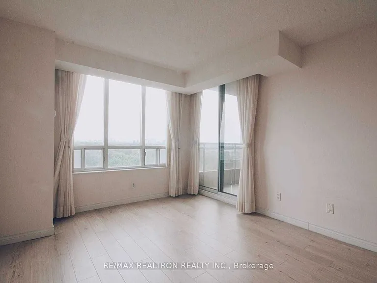 260 Doris Ave #1606 — Photo 10