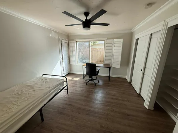 21312 Tupelo Ln, Lake Forest, CA 92630