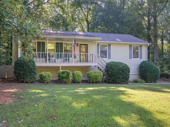 98 Beatrice St, Dallas, GA 30157