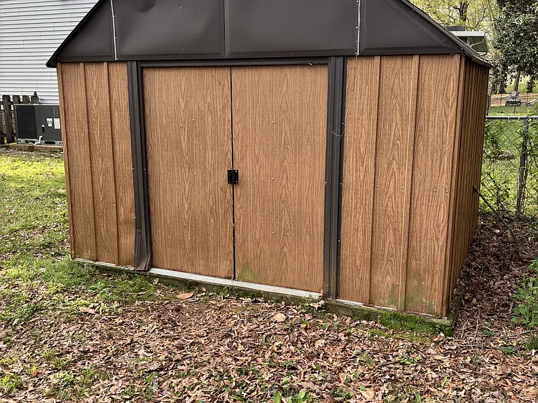 Shed
