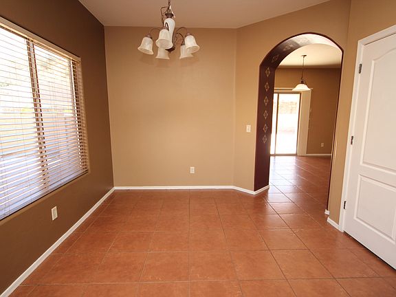 5th image of 39347 S Old Arena Dr NW