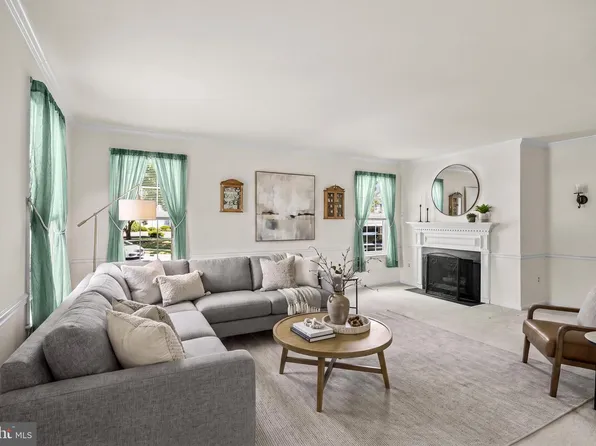 754 Westfield Dr, Riverton, NJ 08077