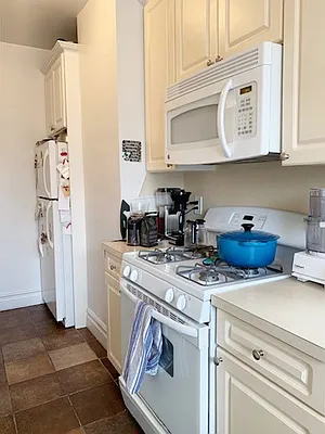 Rented by Rachel Realty | media 26