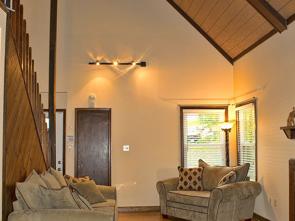 10 Silverleaf Ct, North Chesterfield, VA 23236 Zillow