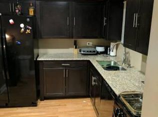 1031 E 151st St #1, Dolton, IL 60419