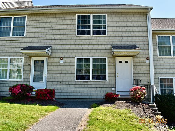 2nd image of 108 Mohican Avenue #6