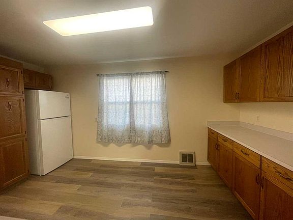 4th image of 5306 E 50th St