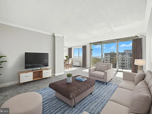 2059 Huntington Ave APT 907, Alexandria, VA 22303