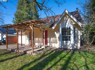 1009 Tiara St, Eugene, OR 97405