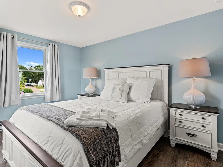 911 Ocean Blvd #10 — Photo 17