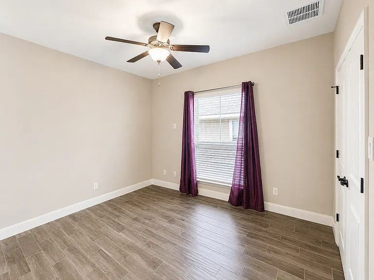 1609 Calvin Loop — Photo 20