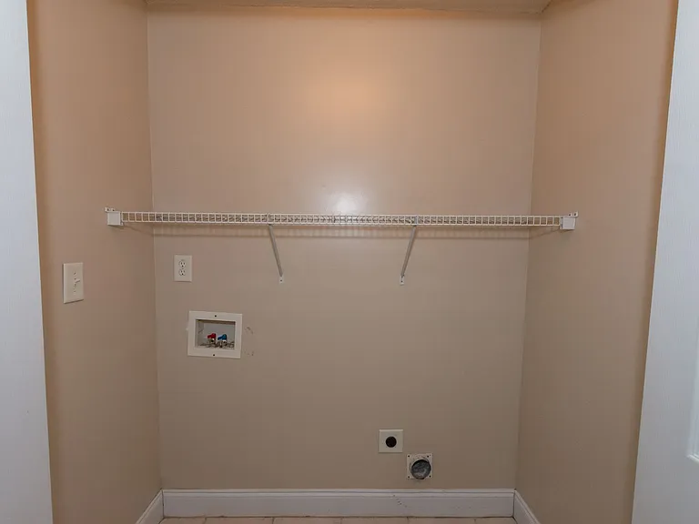 214 Lee Rogers Rd — Photo 22