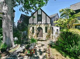 1543 Santa Clara Ave, Alameda, CA 94501