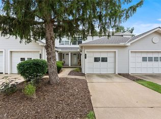 841 Overlook Ridge Dr, Cleveland, OH 44109