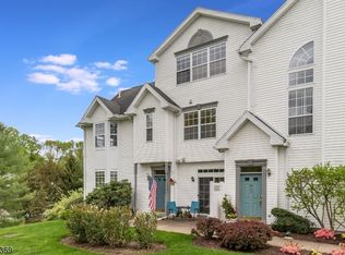 45 Hancock Dr, Morristown, NJ 07960