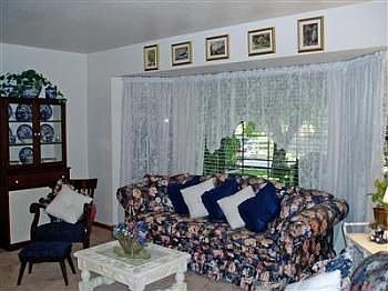 3rd image of 3495 Clayton Ln