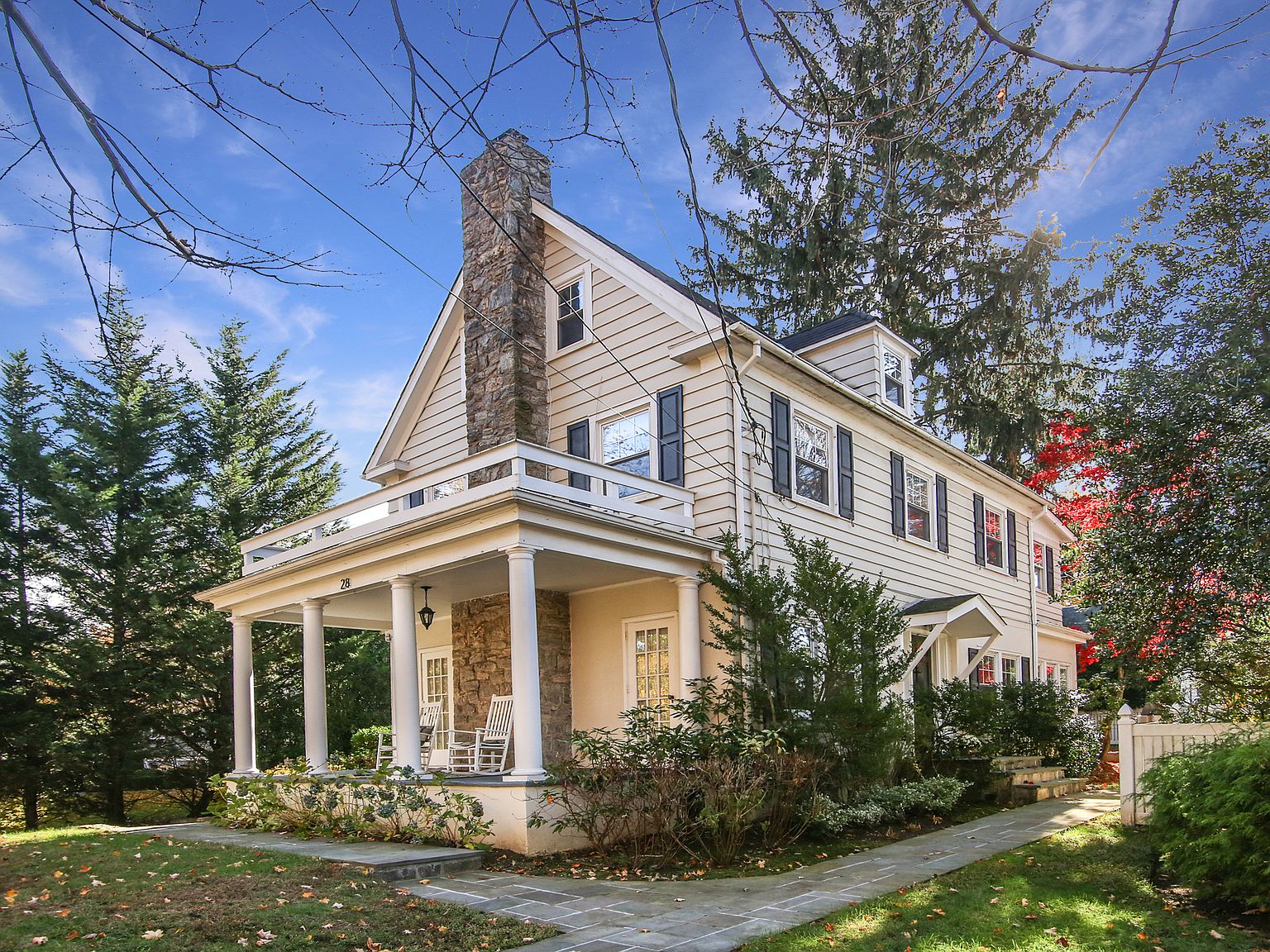 28 Wayside Ln, Scarsdale, NY 10583 | Zillow
