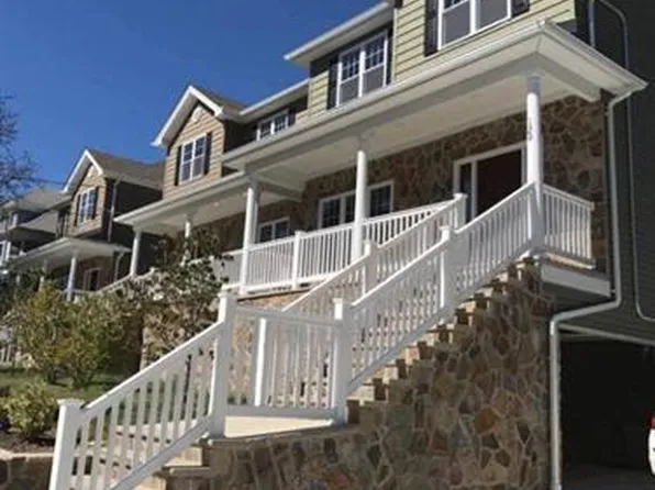 121 Benziger Ave Floor 1, Staten Island, NY 10301