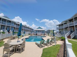 1515 E Beach Blvd APT 116, Pass Christian, MS 39571