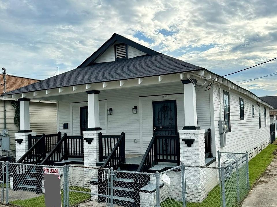 1st image of 2542 Pauger St #2542