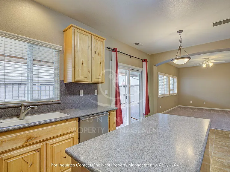 1385 Black Bear St — Photo 8