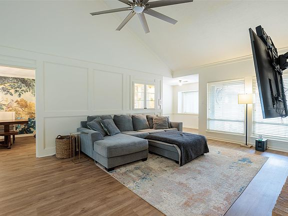 4th image of 7406 Bull Creek Rd