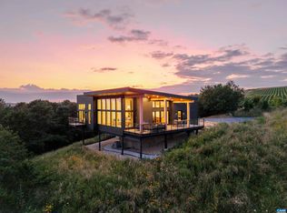 410 Twelve Ridges Way, Vesuvius, VA 24483