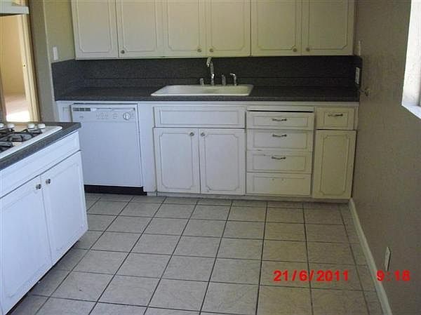 2nd image of 217 E Longview Ave