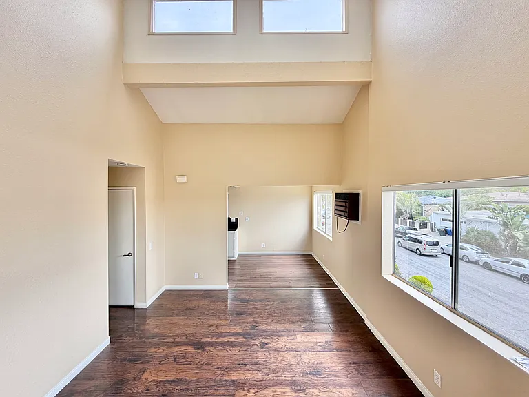 Bright and Spacious Living Room