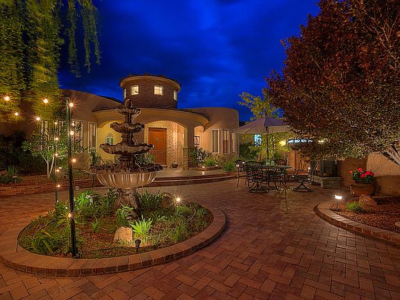 3rd image of 225 Sichler Ln SW