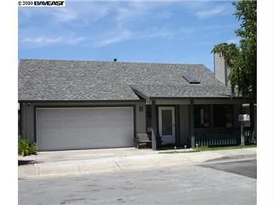 3240 Shawn Way photo 1