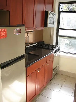 Rented by Besen Partners, LLC | media 18